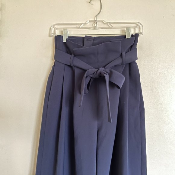 COS - Paperbag fall Leg Trousers Navy High Rise Pant - Picture 6 of 6